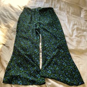 Zara cropped bellbottom pants